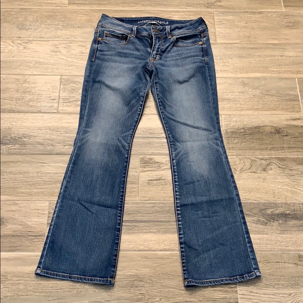 American Eagle Kick Boot Jeans 6 short